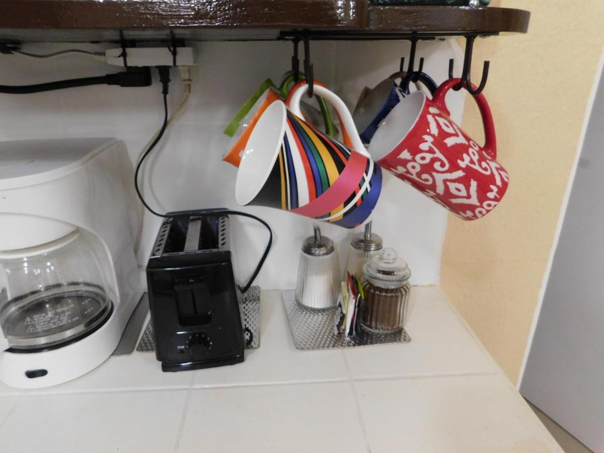 Condo Villa B27 Sleeps Five People - B28 Sleeps Six People - Price Includes Housekeeping Fees Not Taxes - Very Close To The Pool And Beach! Jacó Eksteriør bilde