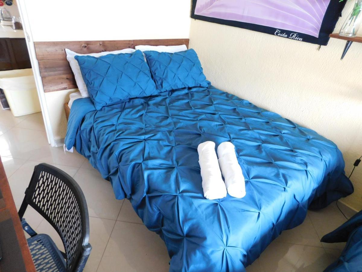 Condo Villa B27 Sleeps Five People - B28 Sleeps Six People - Price Includes Housekeeping Fees Not Taxes - Very Close To The Pool And Beach! Jacó Eksteriør bilde