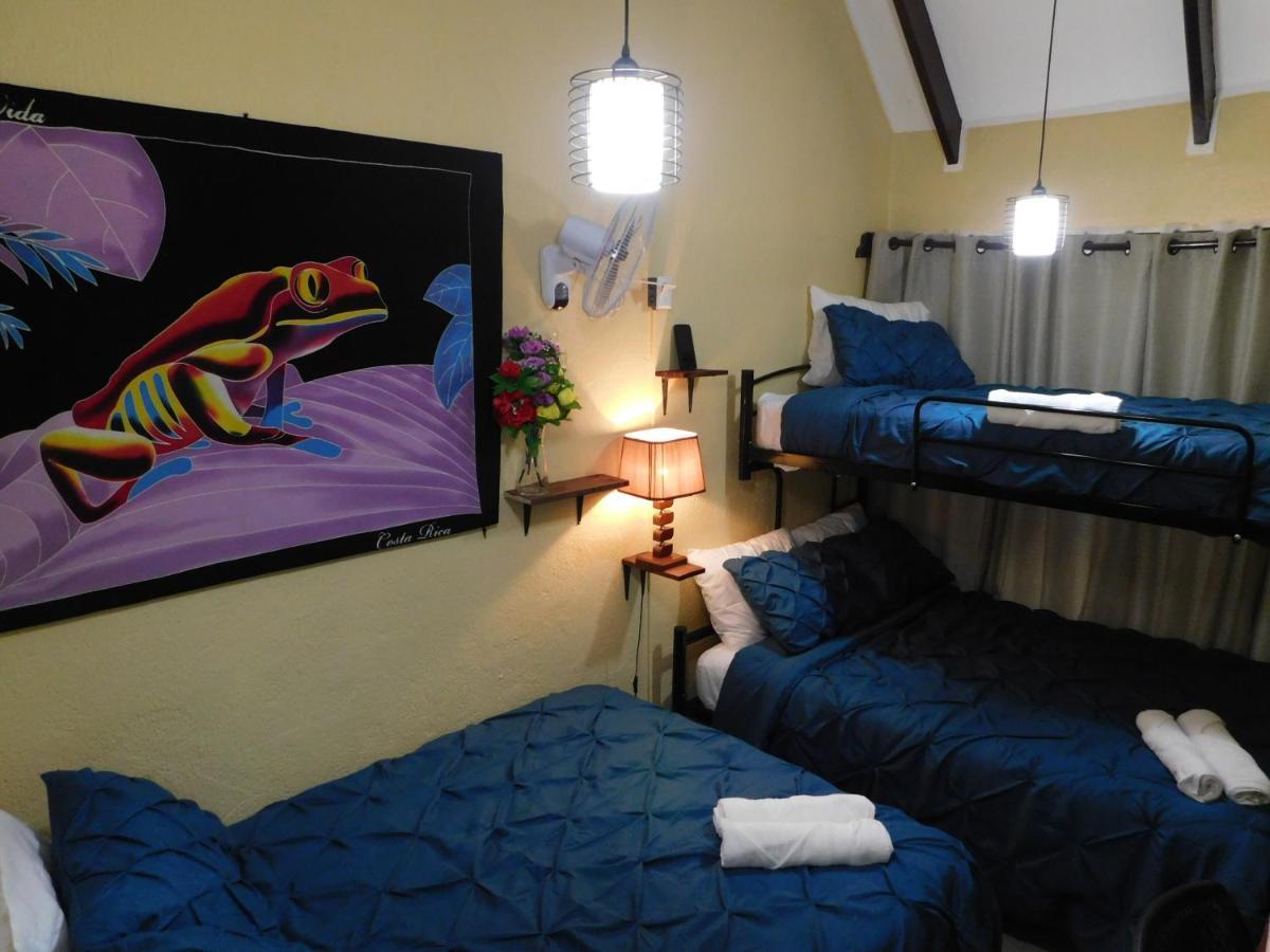 Condo Villa B27 Sleeps Five People - B28 Sleeps Six People - Price Includes Housekeeping Fees Not Taxes - Very Close To The Pool And Beach! Jacó Eksteriør bilde
